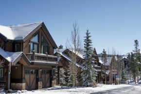 Amazing Saddlewood 3BR! Sunrise on the Bluff: 5 Minutes from Main Street, Next to Snowflake Lift!
